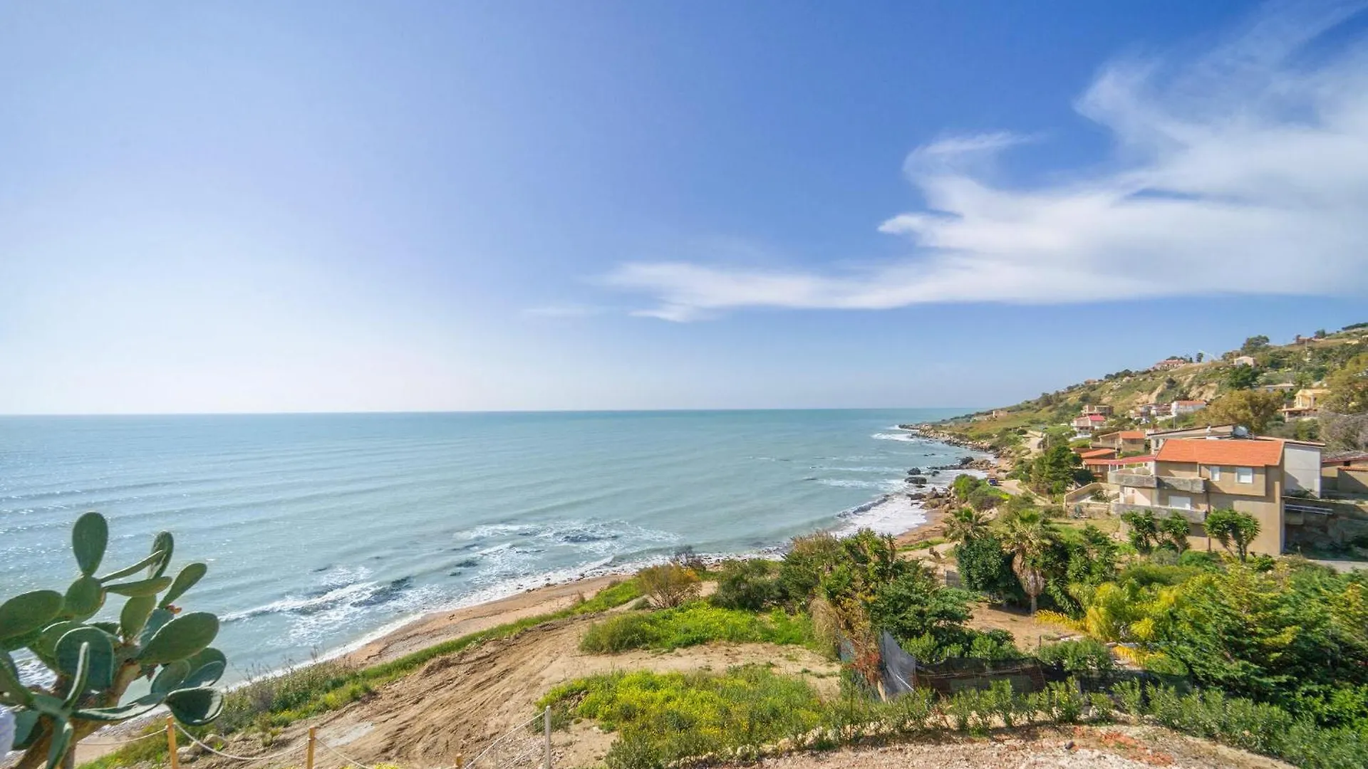 Gorgeous Home In Ciotta With House Sea View Torre di Gaffe Italy