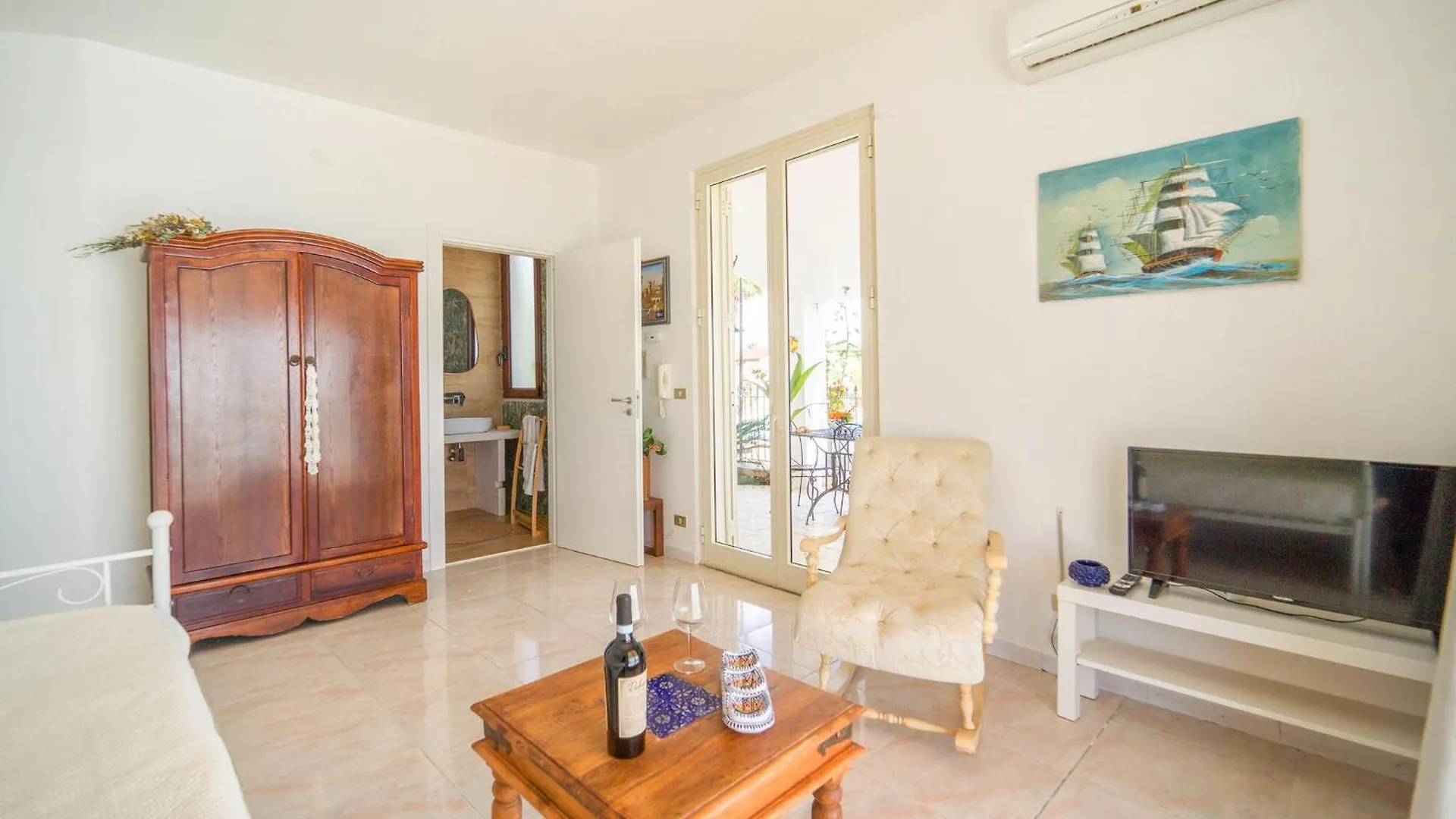 Gorgeous Home In Ciotta With House Sea View Torre di Gaffe Holiday home