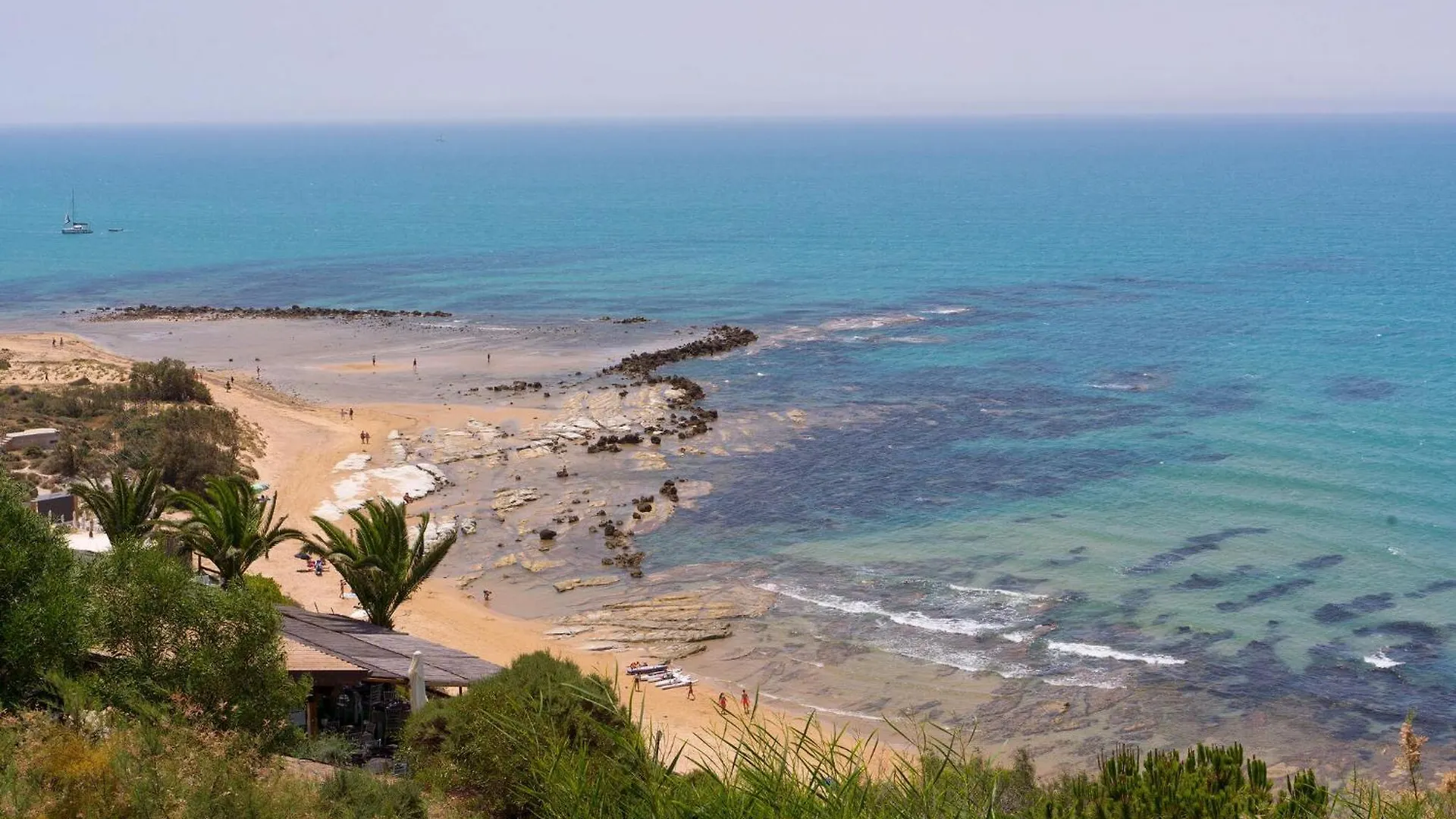 Дом отдыха Gorgeous Home In Ciotta With House Sea View Torre di Gaffe